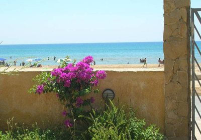 Casa Vacanze Villa Tre Fontane Sul Mare